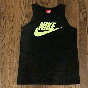 nike tank